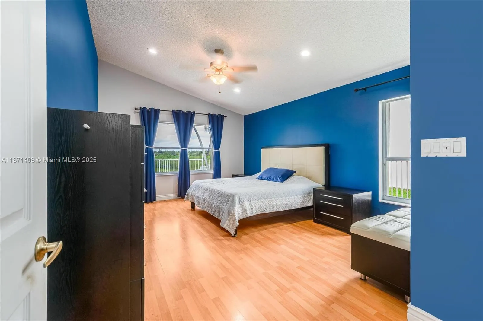 1646 NW 144th Way