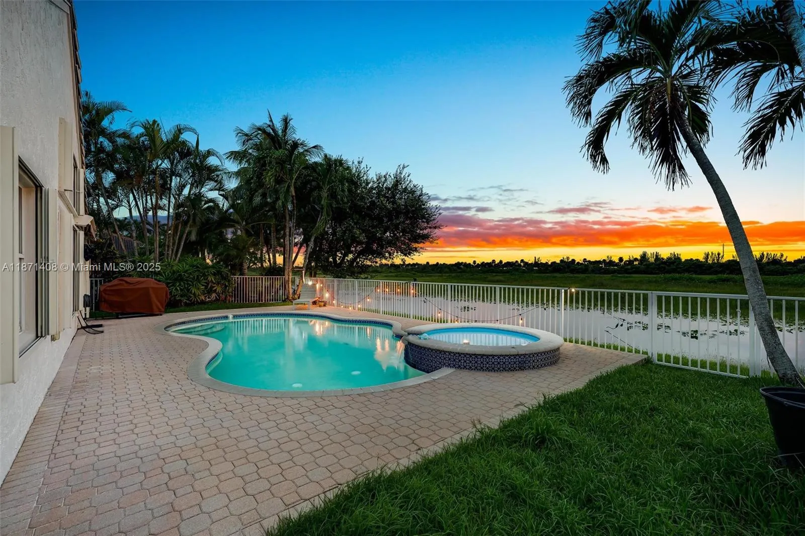 1646 NW 144th Way
