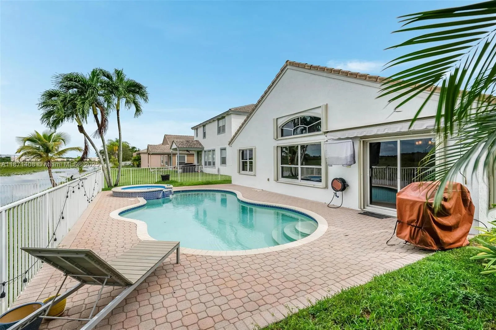 1646 NW 144th Way