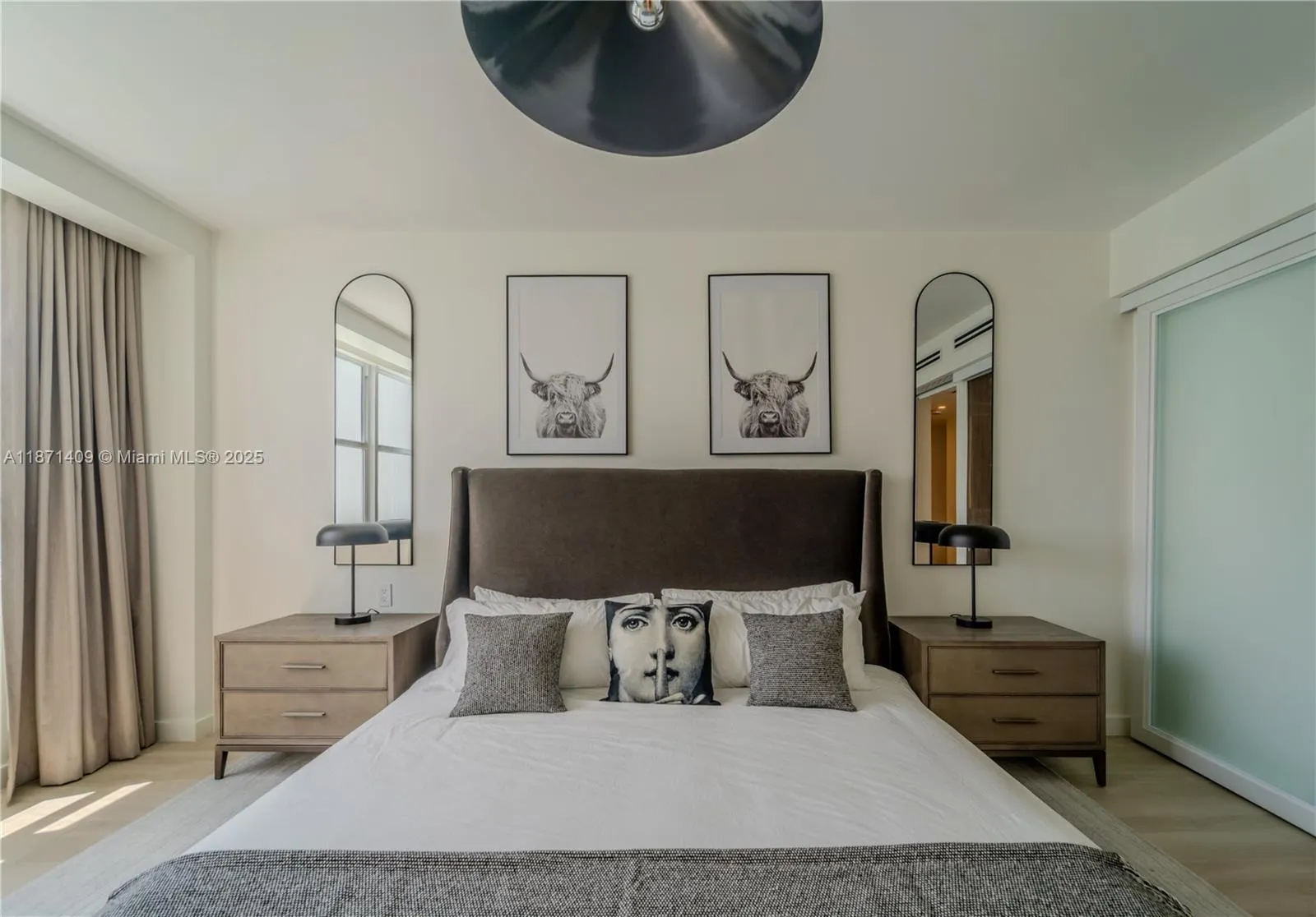 3 Island Ave, #09I