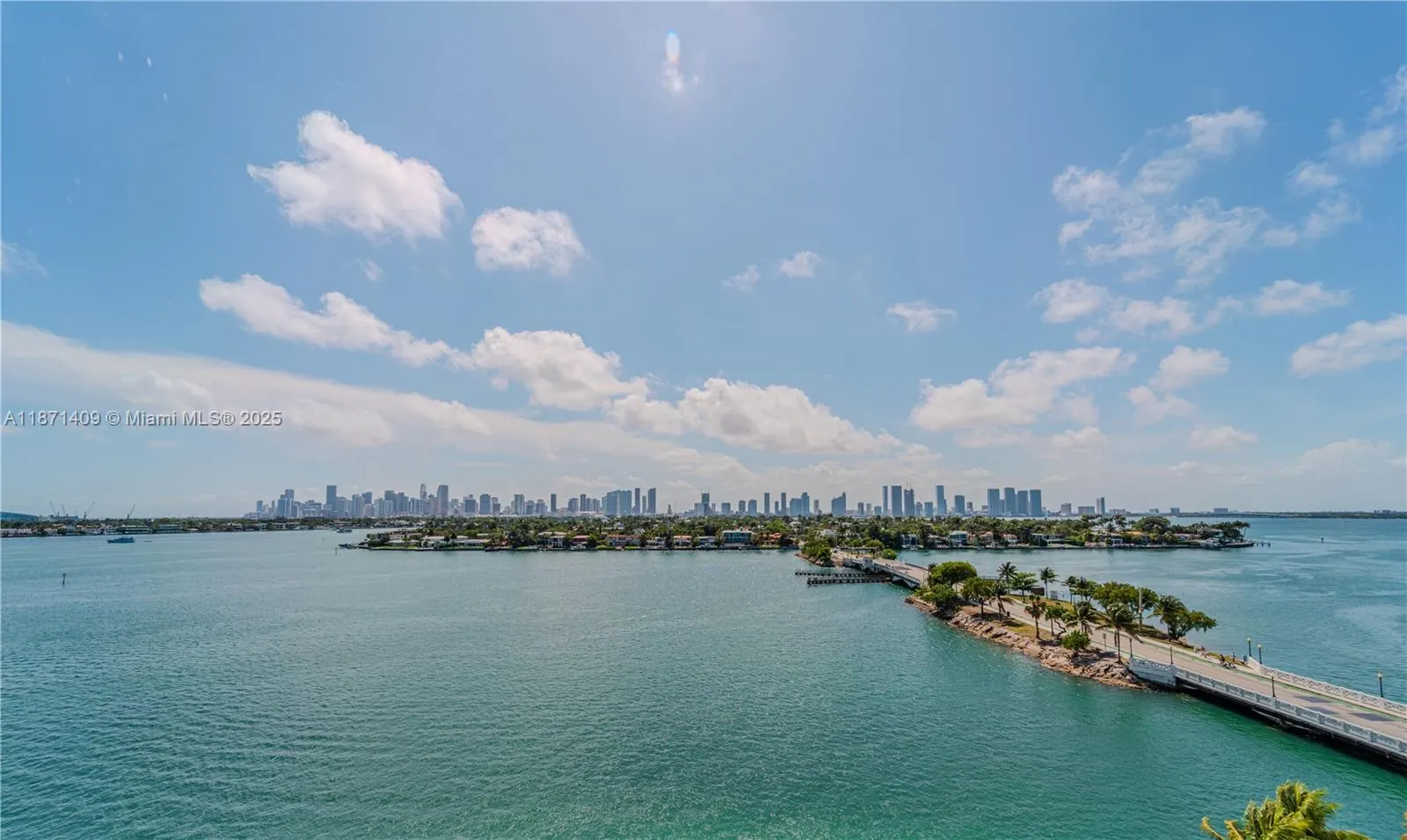 3 Island Ave, #09I