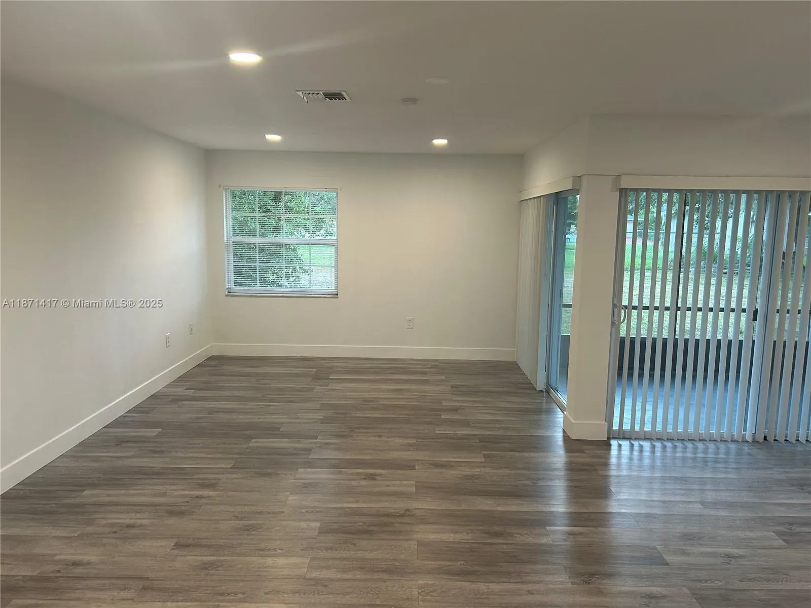 620 Midiron Drive