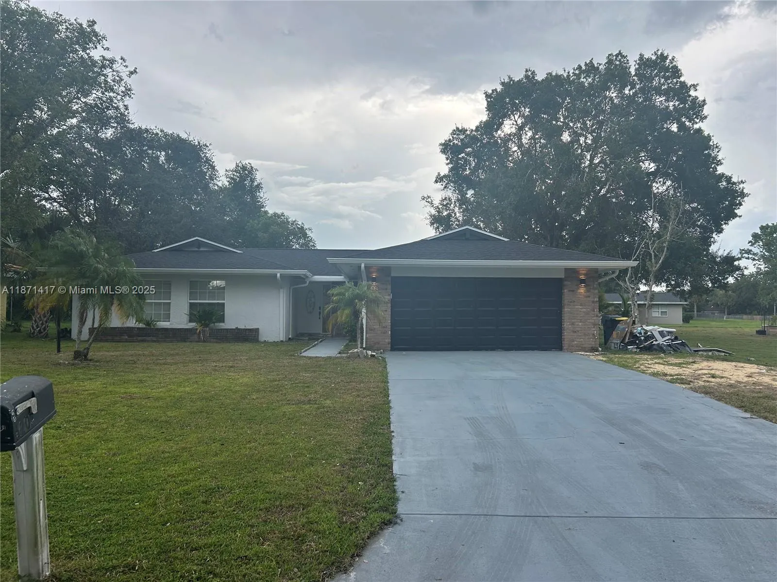620 Midiron Drive