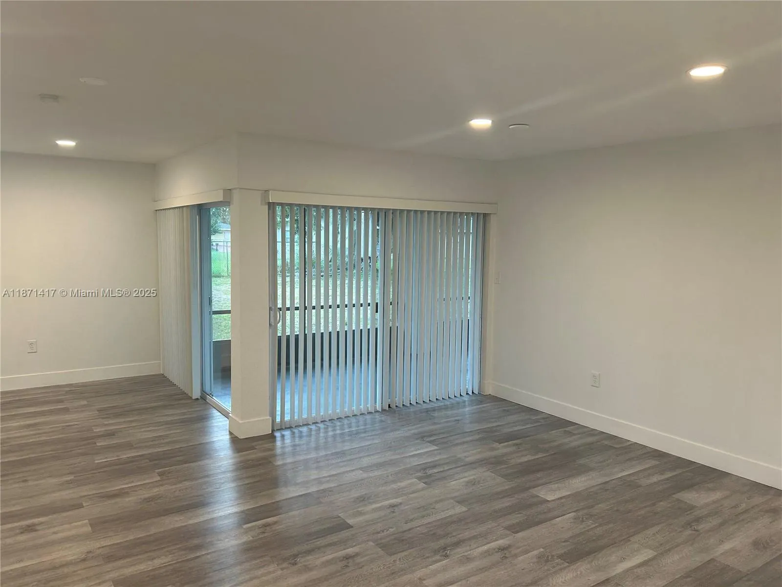 620 Midiron Drive