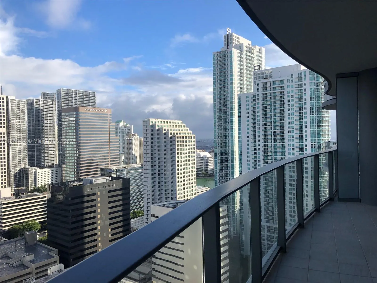 1000 Brickell Plz, #3114