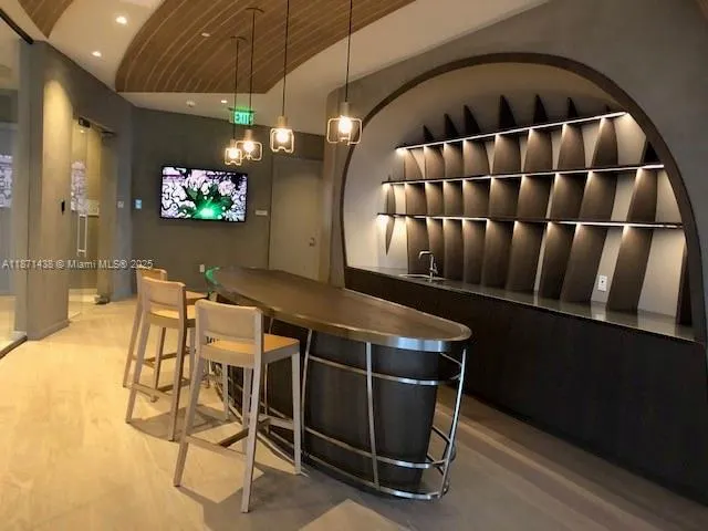 1000 Brickell Plz, #3114