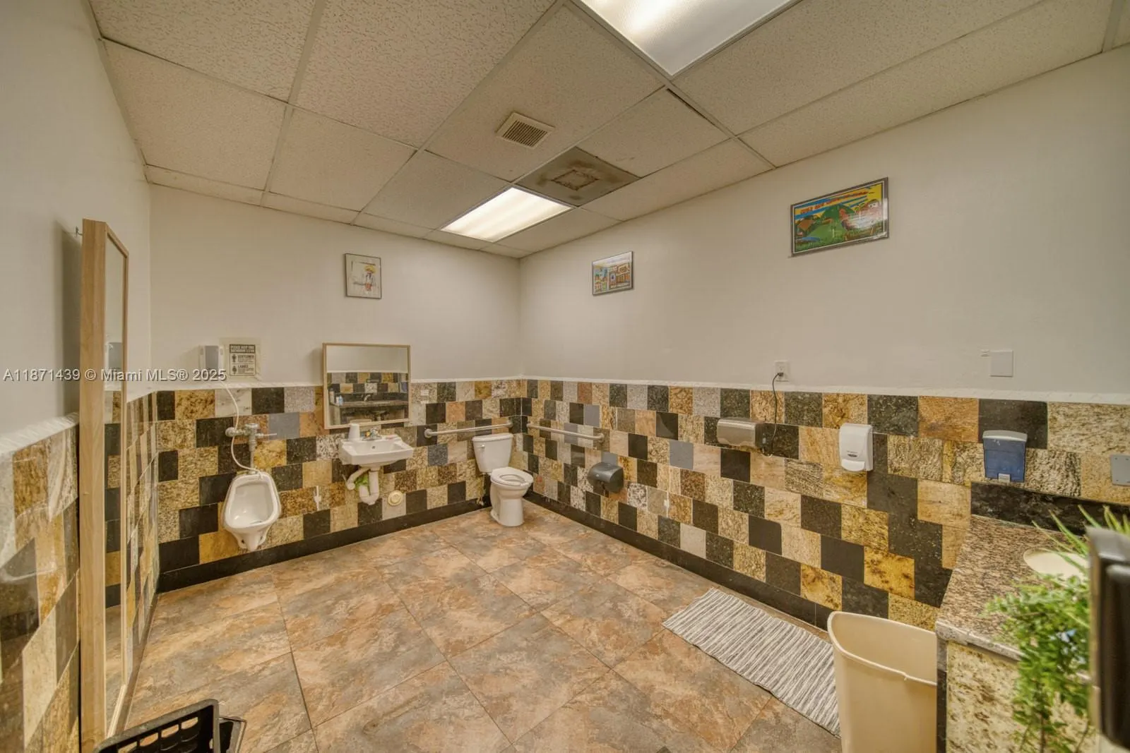 Turn-Key Restaurant For Sale High Traffic Hialeah Plaza