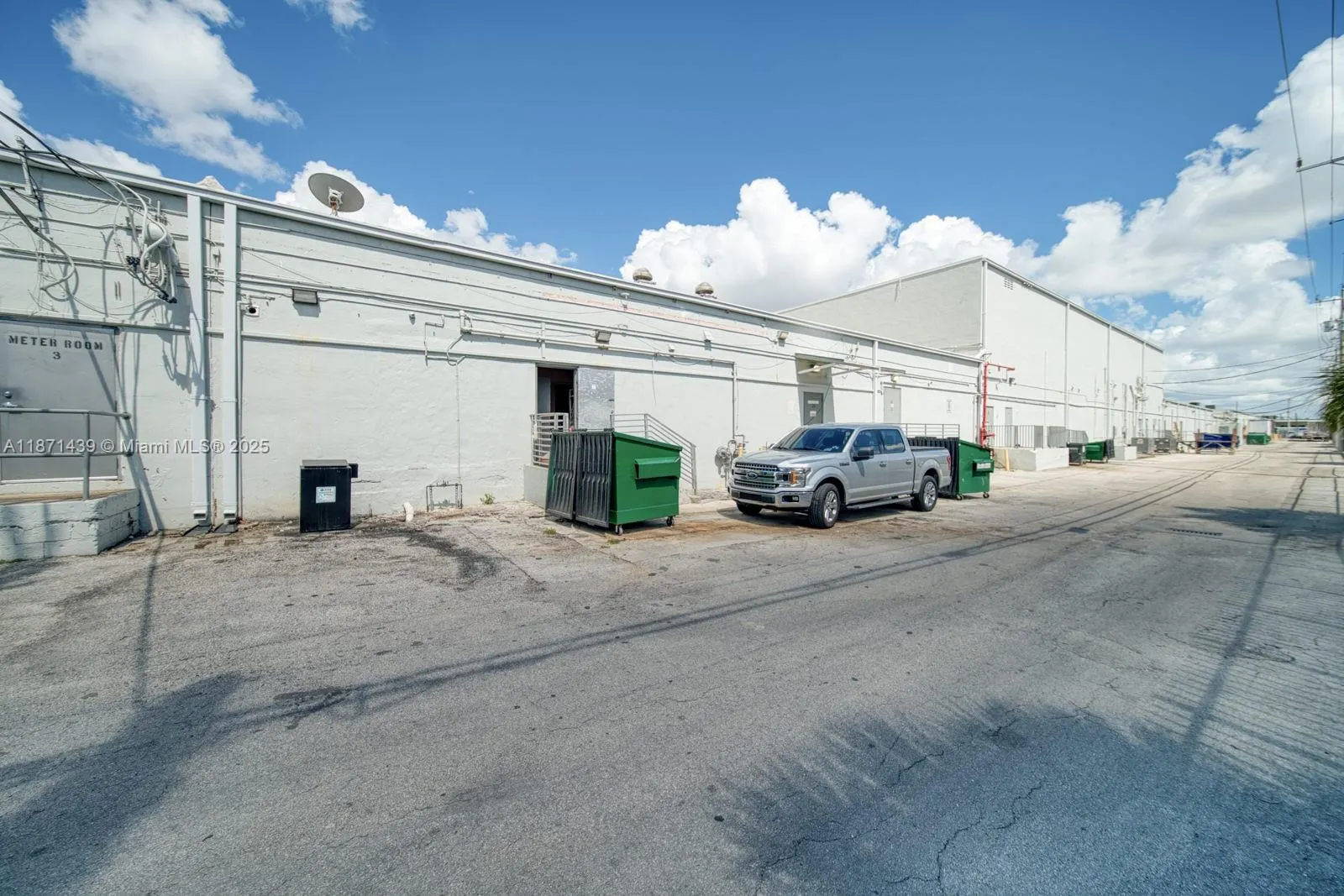 Turn-Key Restaurant For Sale High Traffic Hialeah Plaza