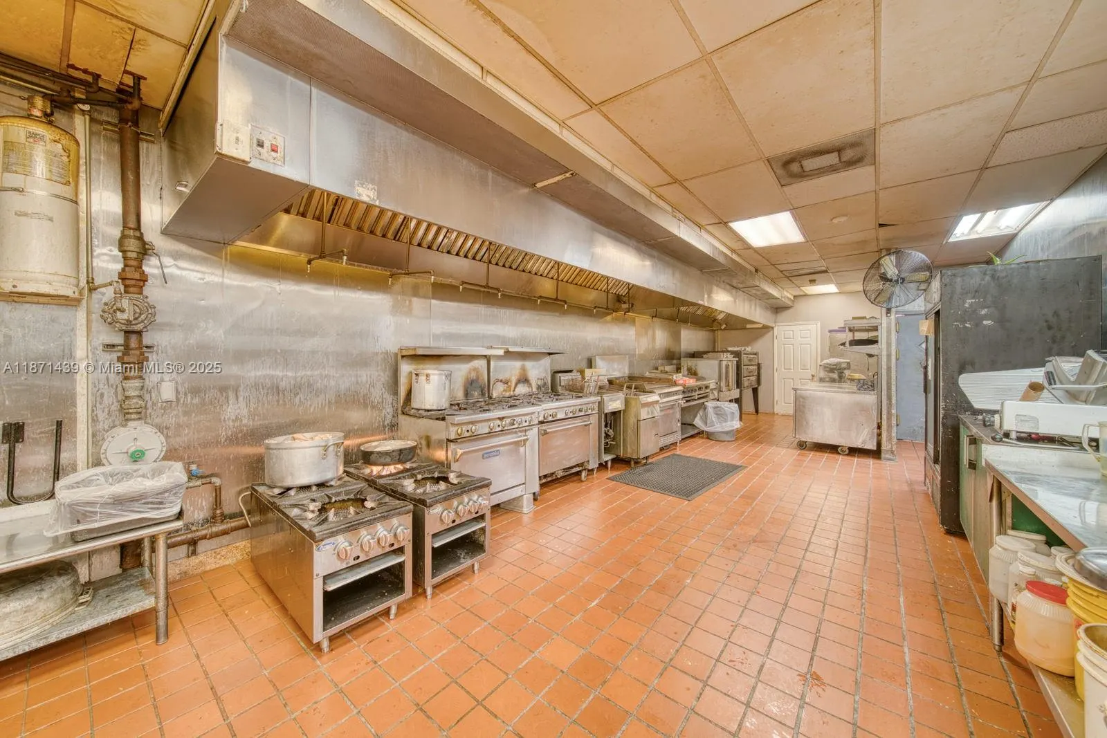 Turn-Key Restaurant For Sale High Traffic Hialeah Plaza