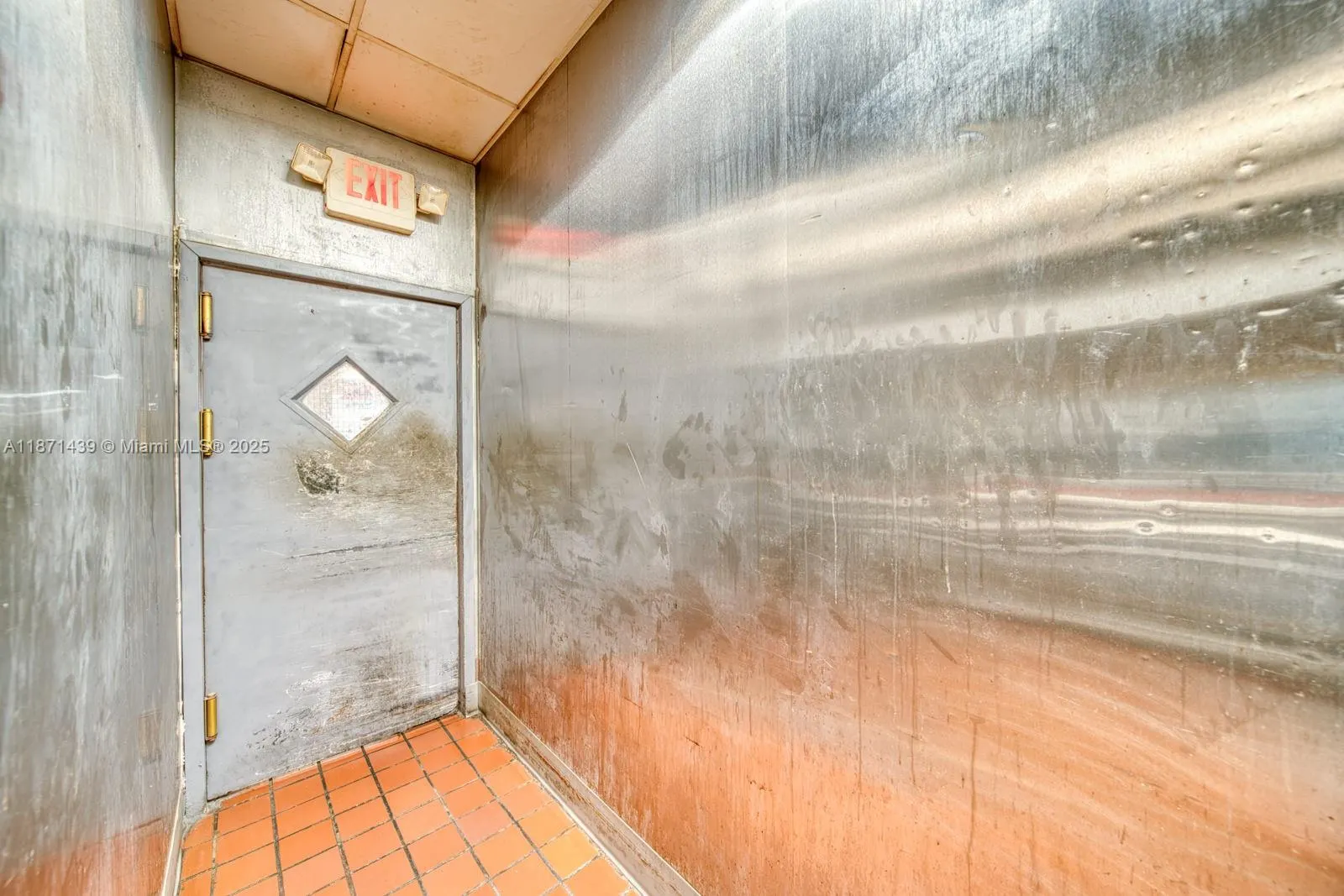 Turn-Key Restaurant For Sale High Traffic Hialeah Plaza
