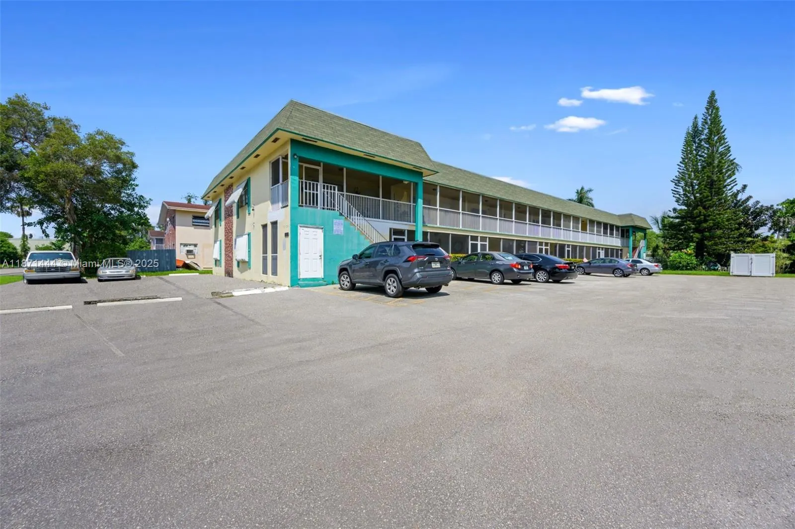 2905 Pierce St, #17