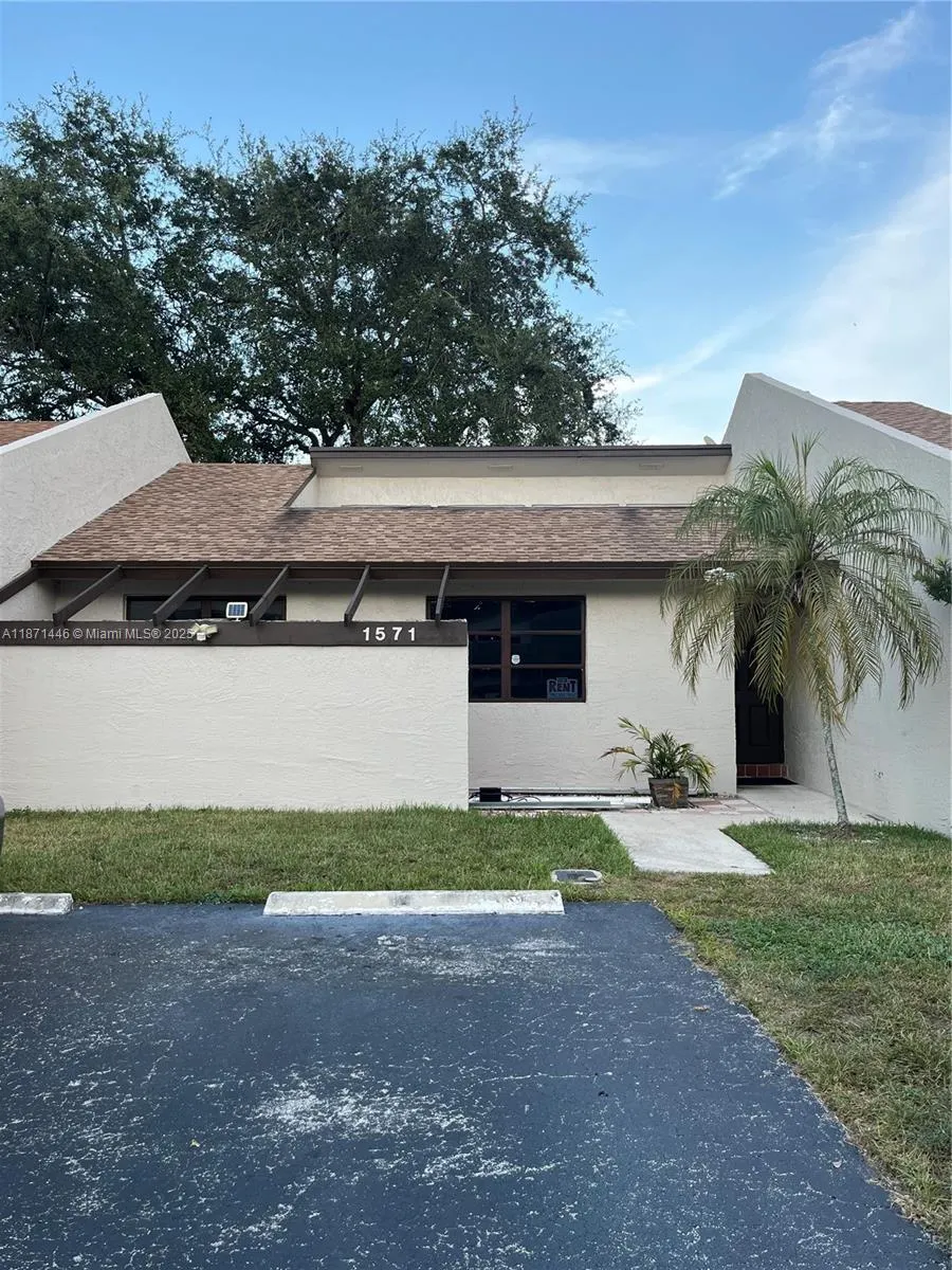 1571 NW 98th Way, #1571