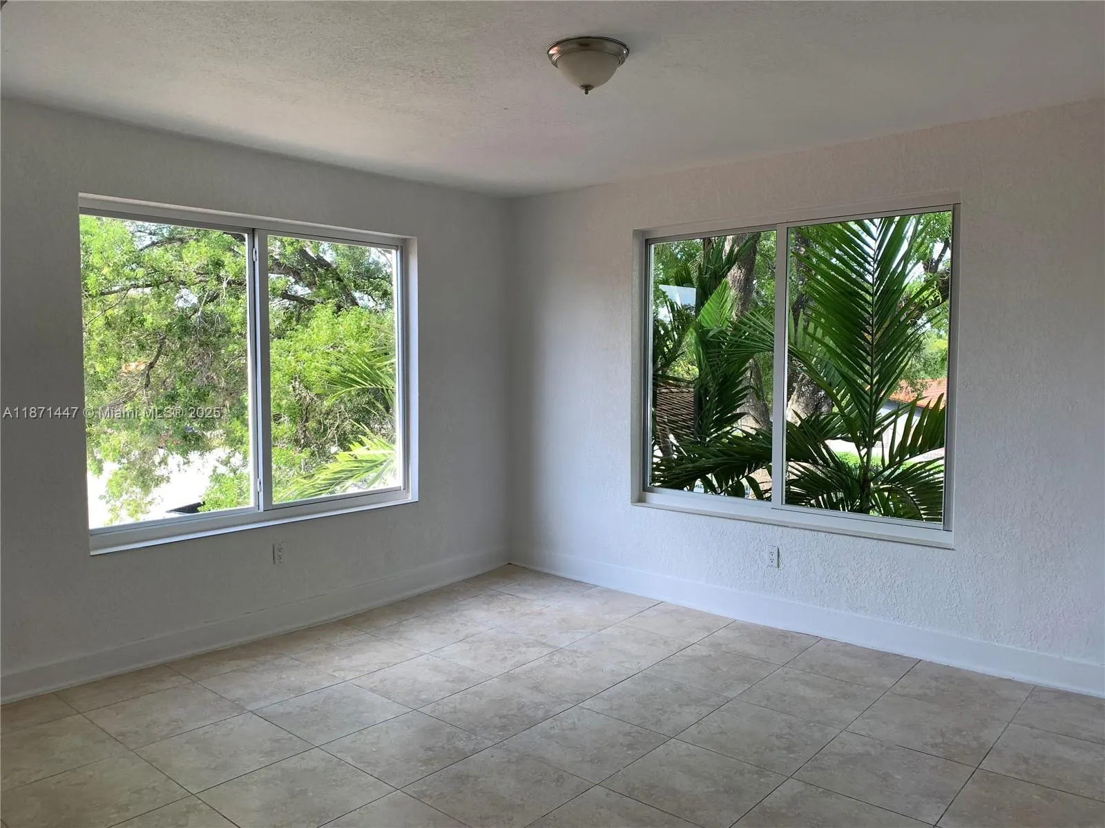 712 SW 56 AV, #6