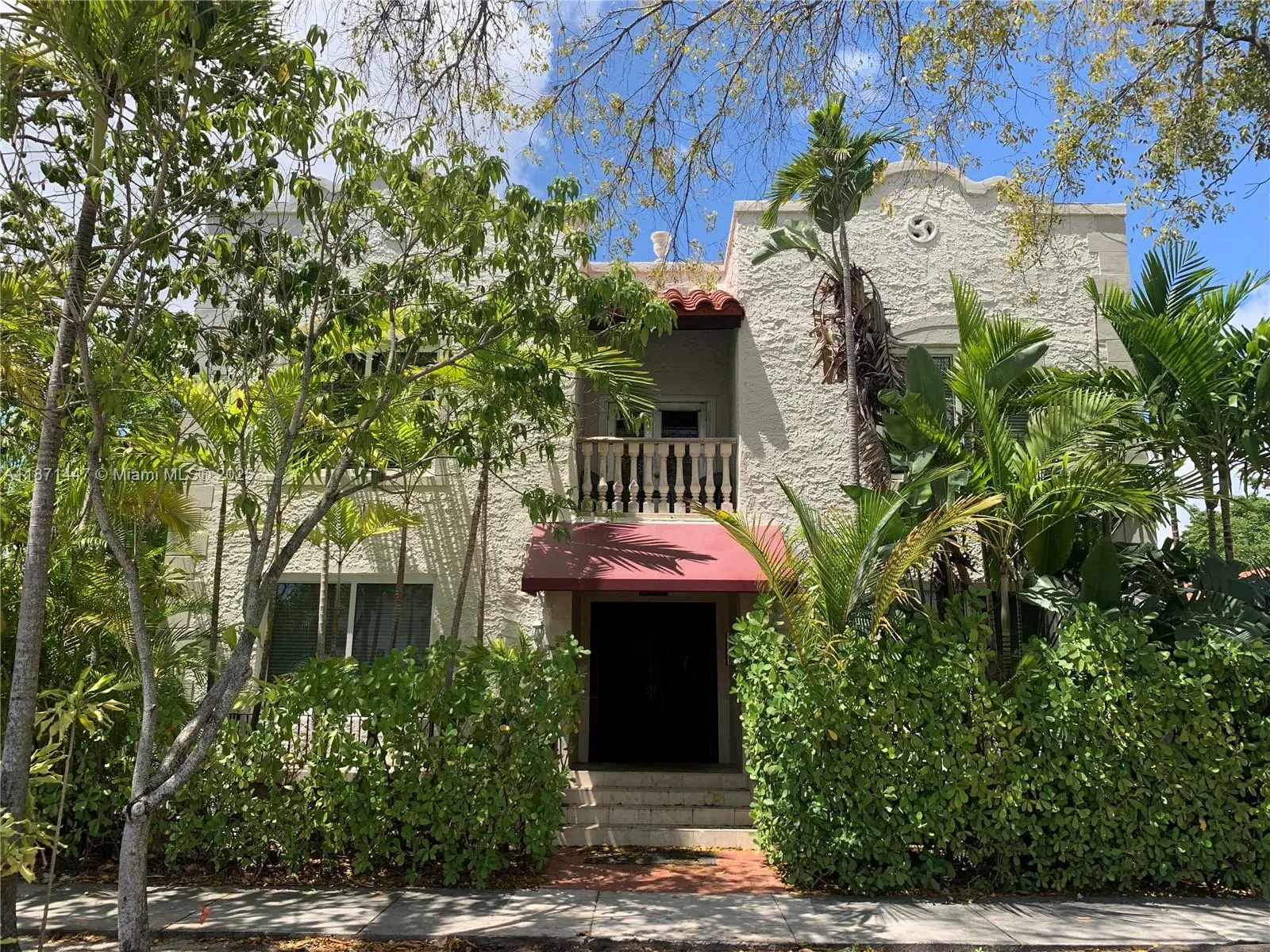 712 SW 56 AV, #6