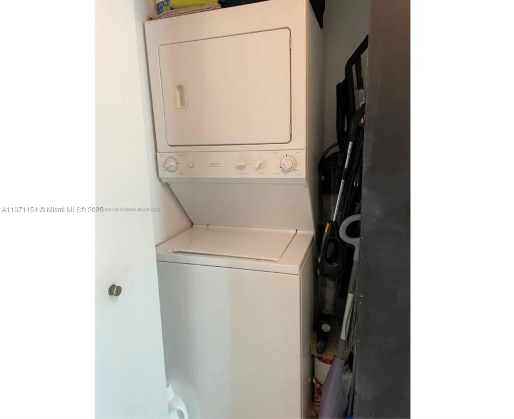 350 S Miami Ave, #1808