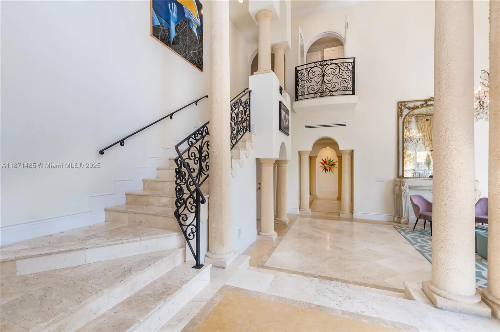 104 Paloma Dr