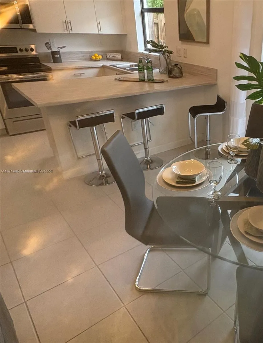 156 SW 156 CT
