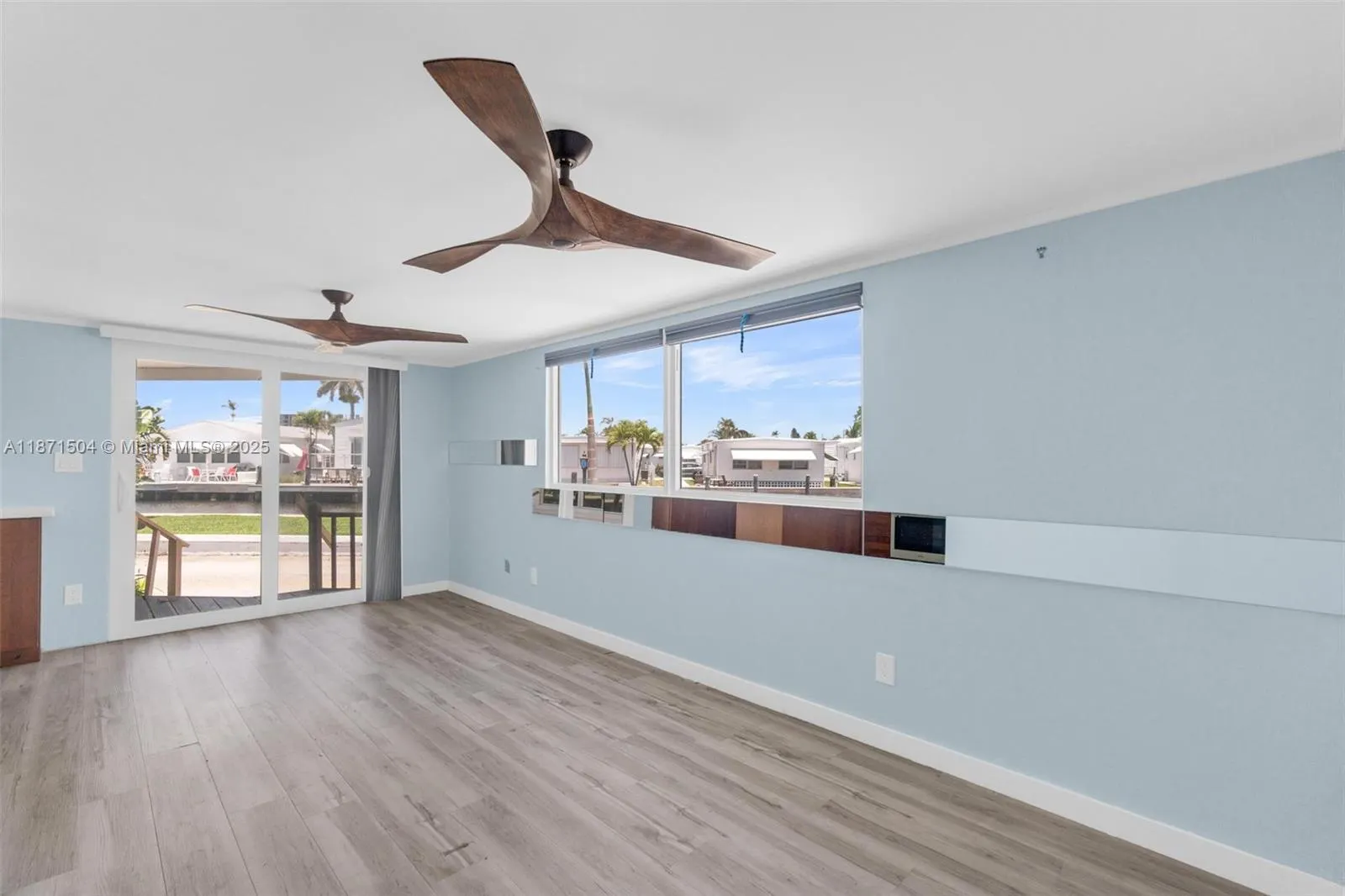204 Flamingo Dr