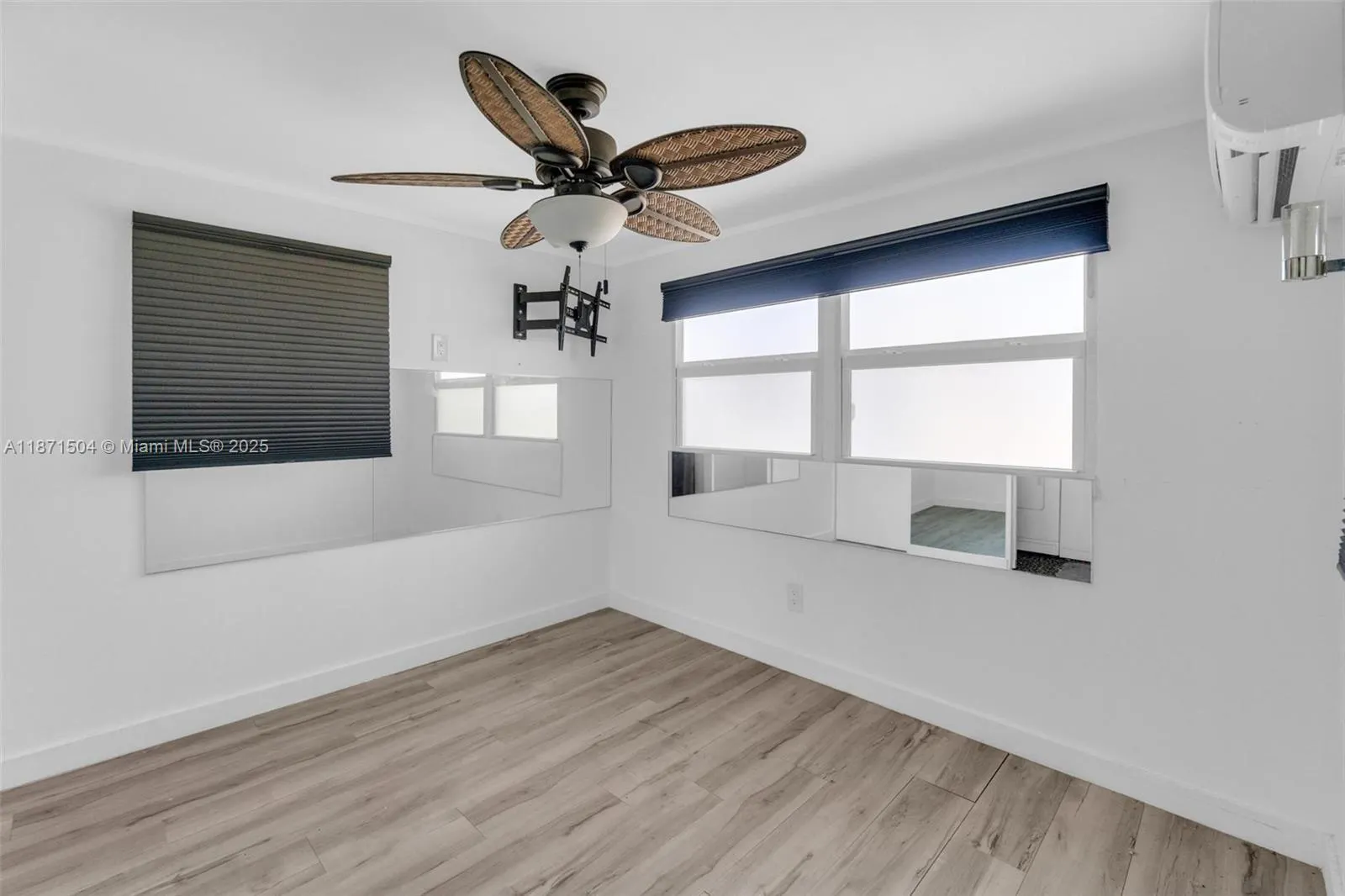 204 Flamingo Dr