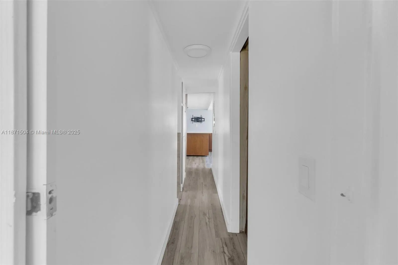 204 Flamingo Dr