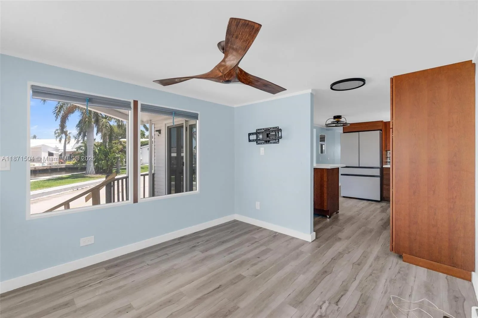 204 Flamingo Dr