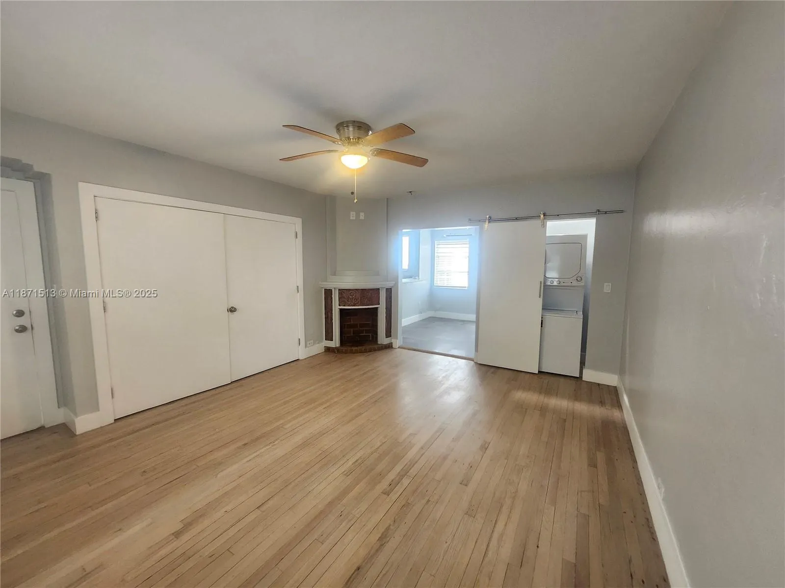 1557 Euclid Ave, #2