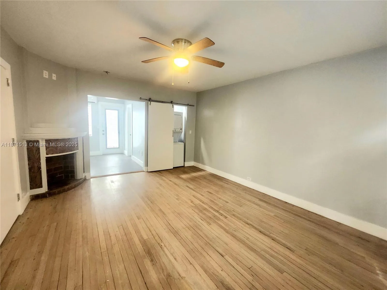 1557 Euclid Ave, #2
