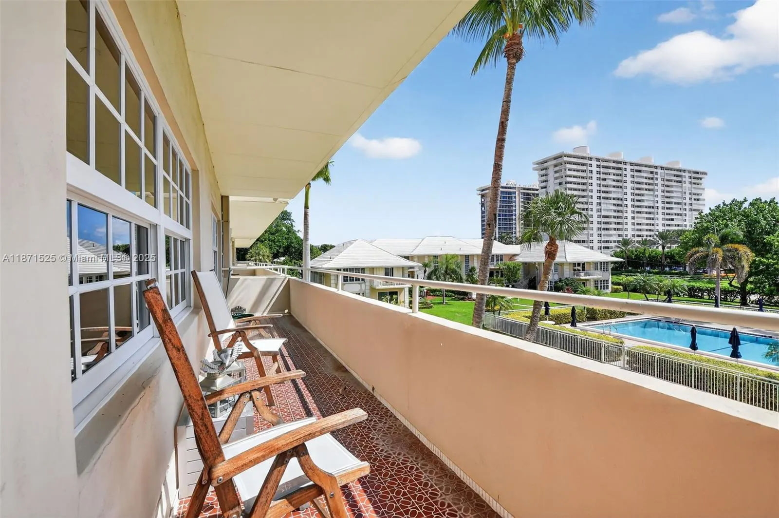 1299 S Ocean Blvd, #F4