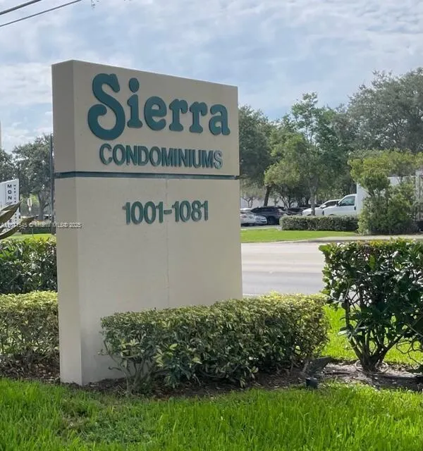 1021 SE Monterey Rd, #1-20