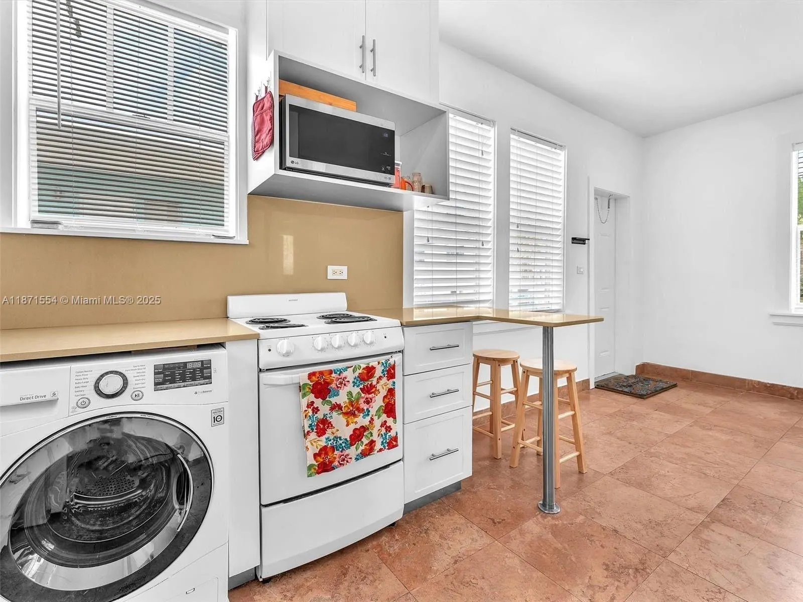 935 Meridian Ave, #3