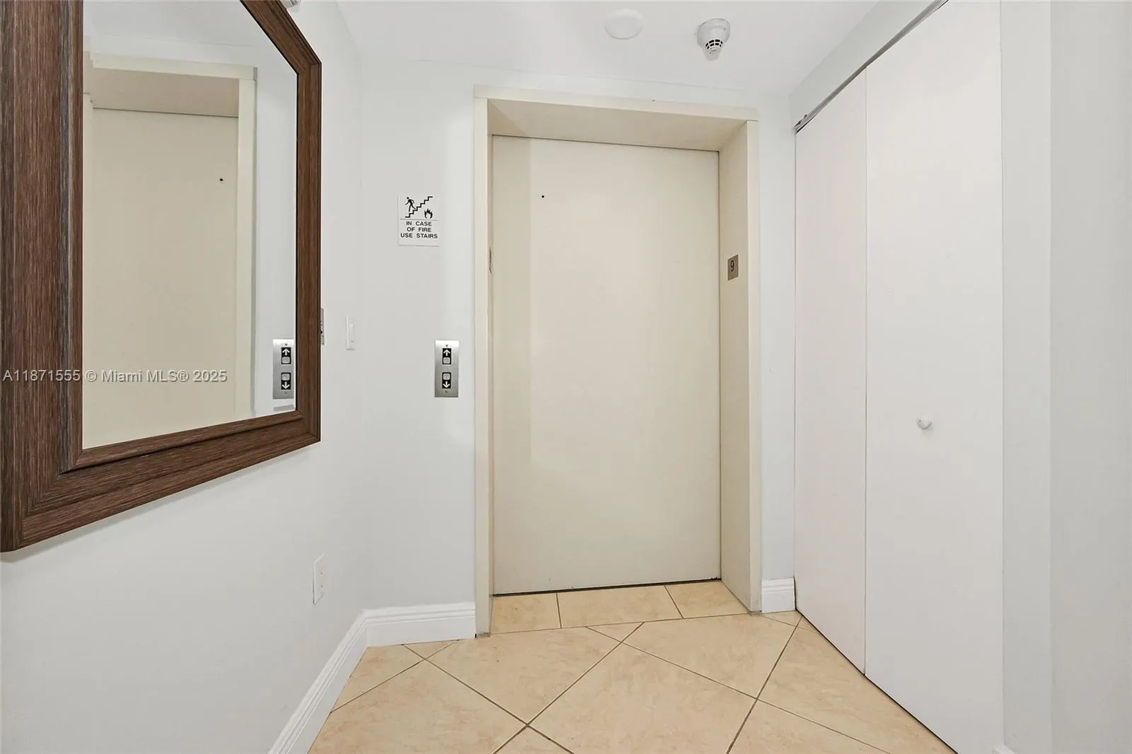 9559 Collins Ave, #S9-F