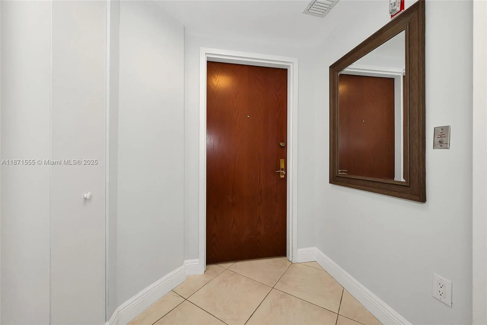 9559 Collins Ave, #S9-F