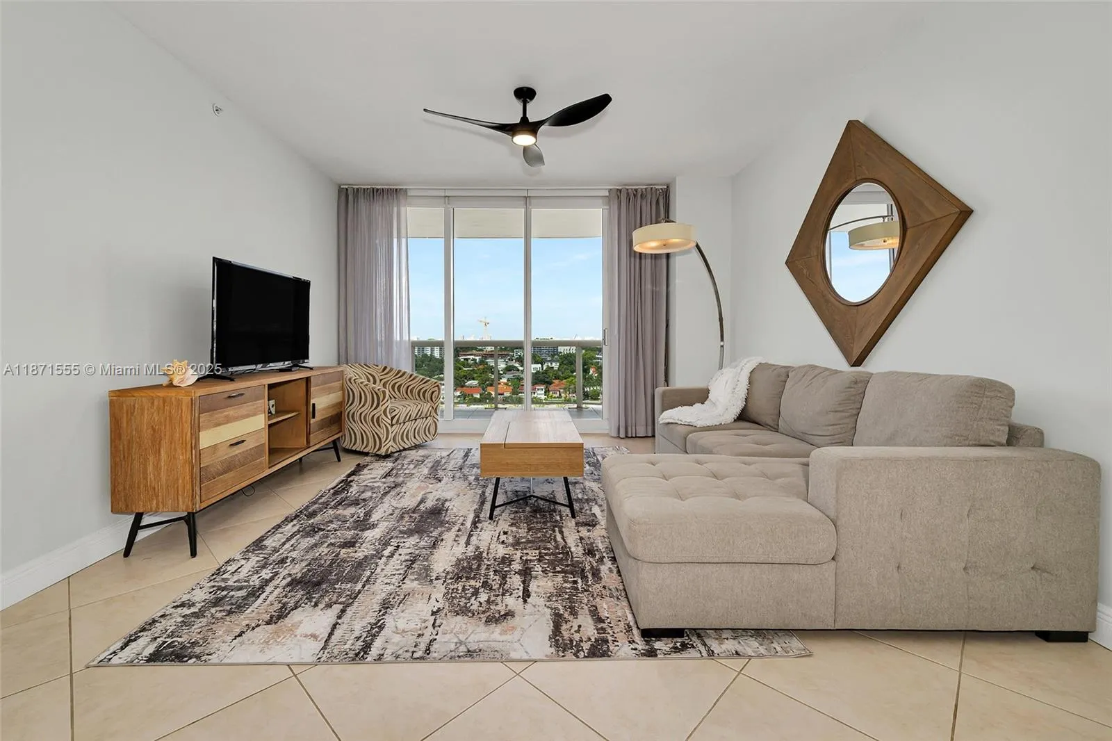 9559 Collins Ave, #S9-F
