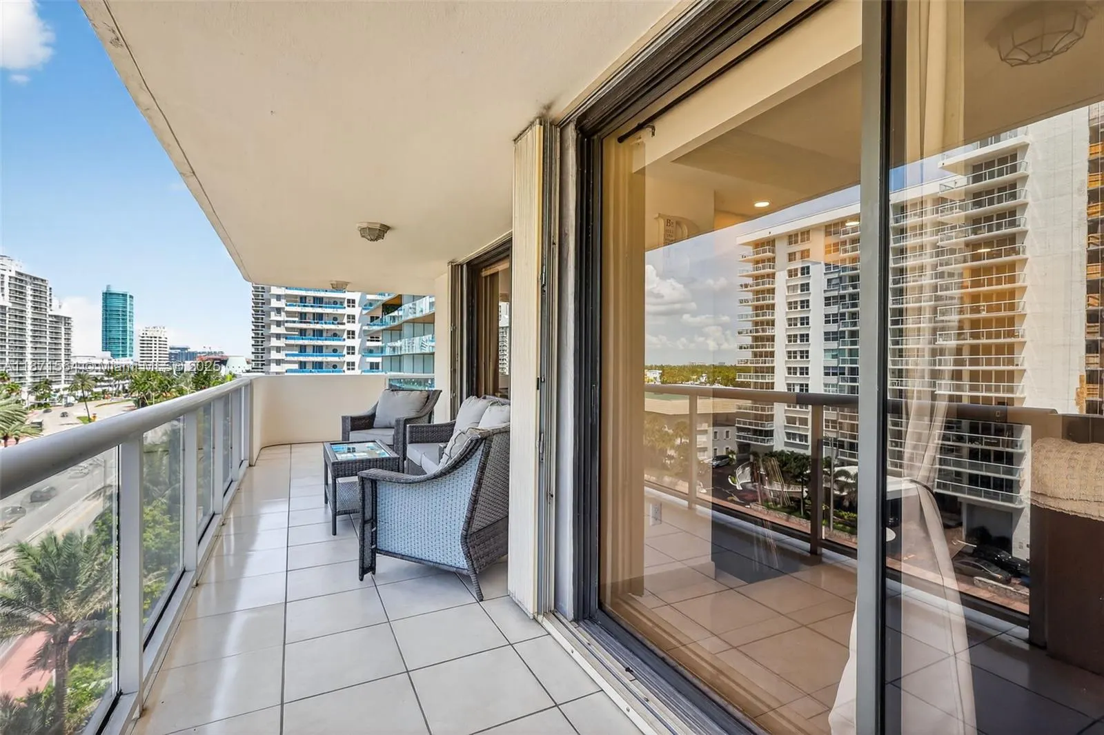 5757 Collins Ave, #801