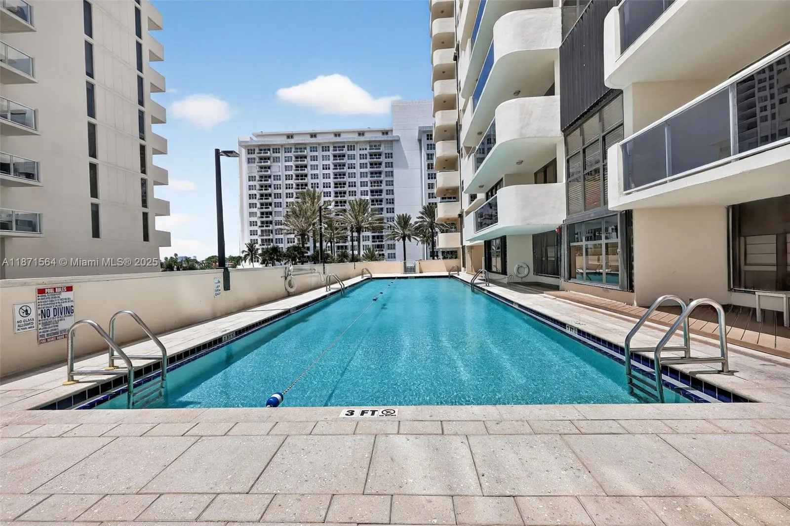 5757 Collins Ave, #801