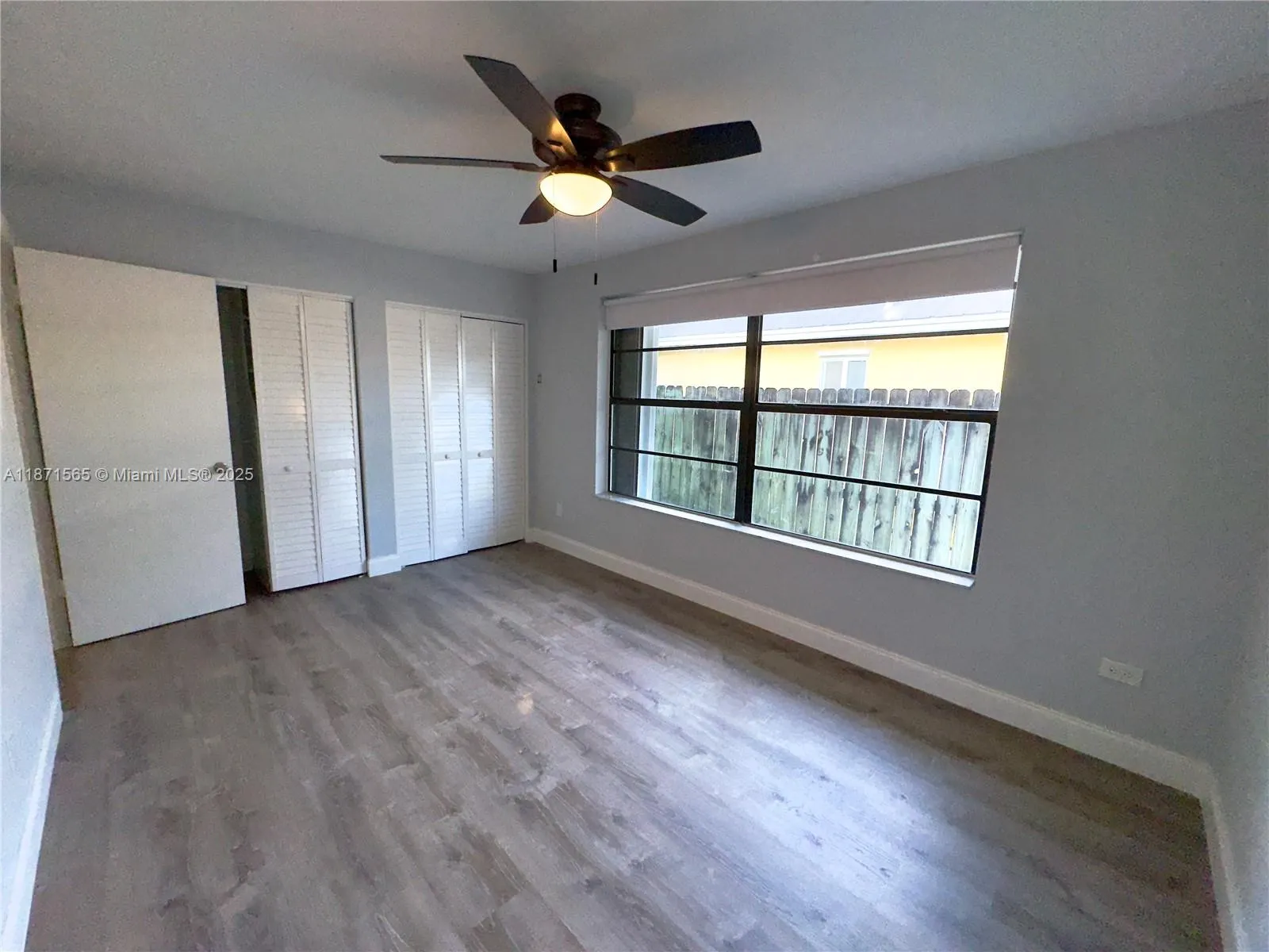 23 Snapper Ave, #23