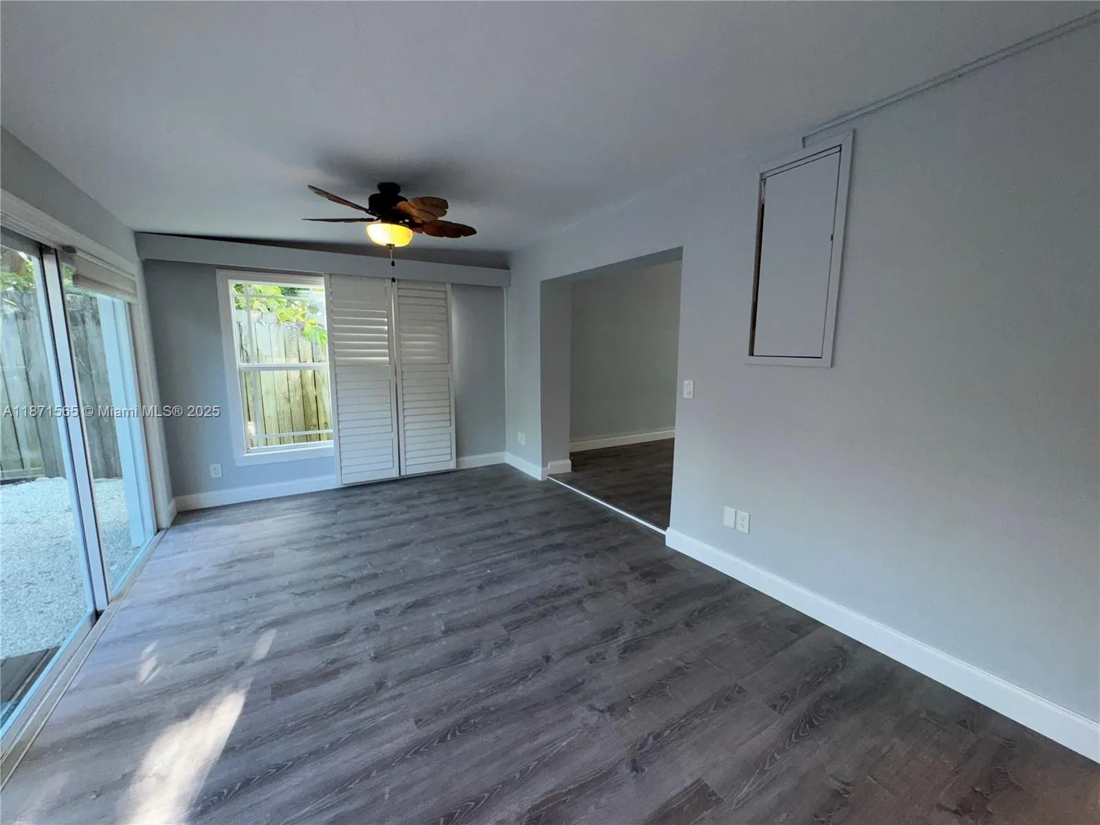 23 Snapper Ave, #23
