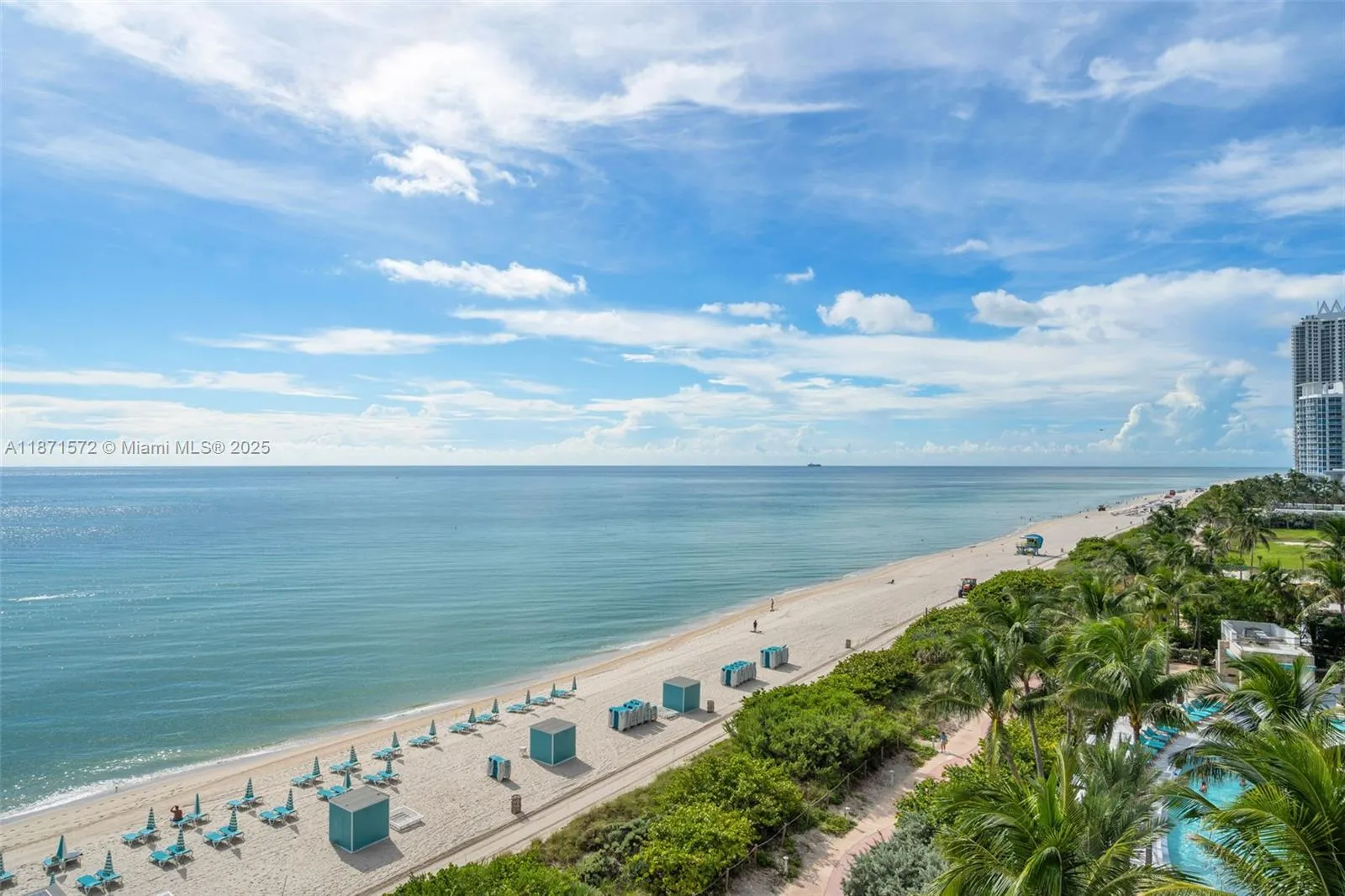 6801 Collins Ave, #706 (Door 720)