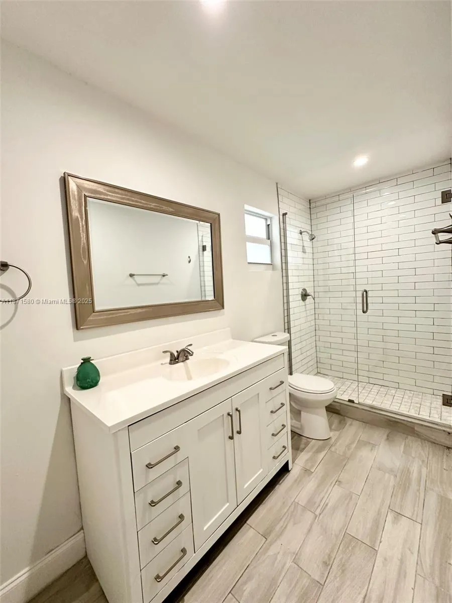 3461 NW 6th St, #3461