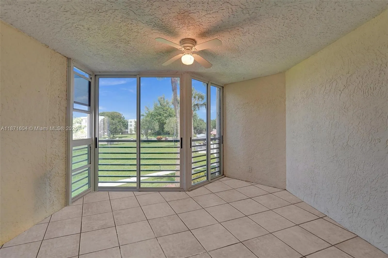 1900 Sabal Palm Dr, #201