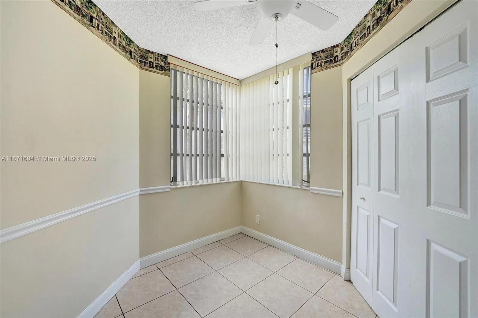1900 Sabal Palm Dr, #201