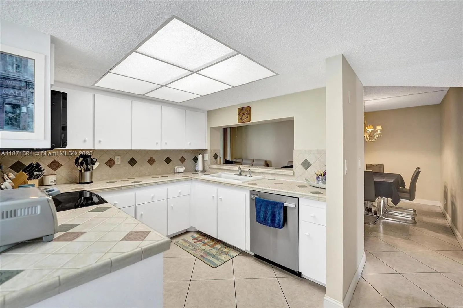 1900 Sabal Palm Dr, #201