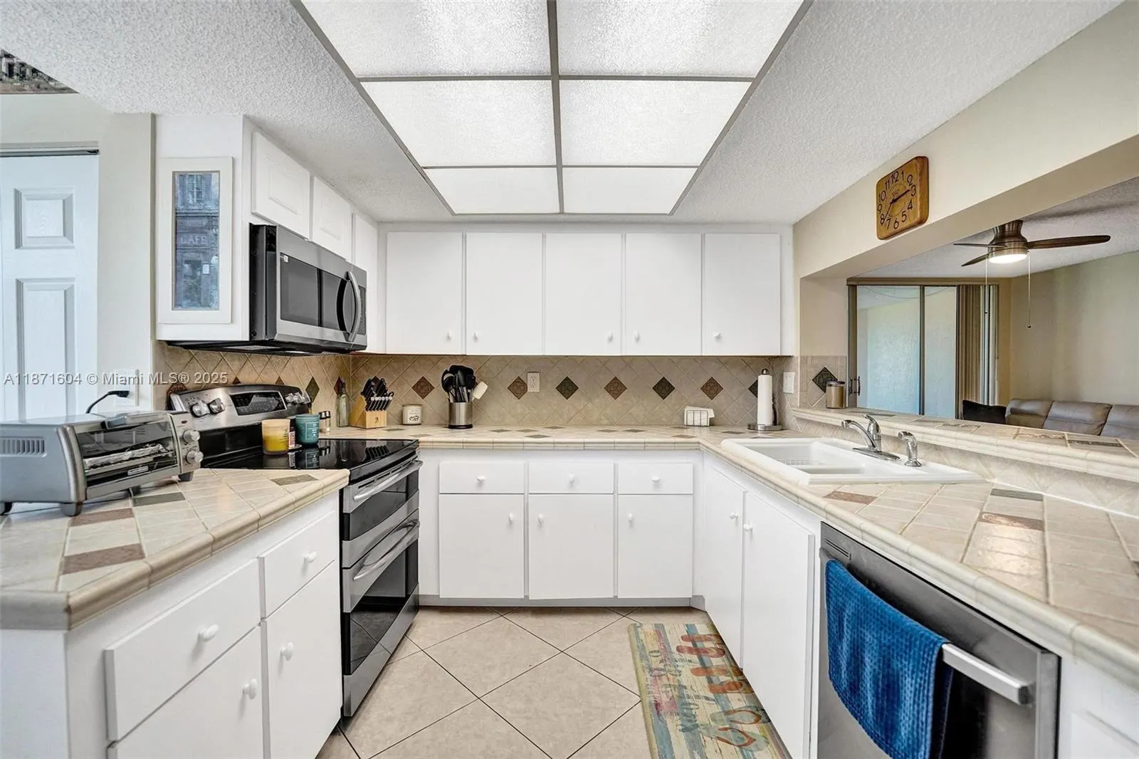 1900 Sabal Palm Dr, #201