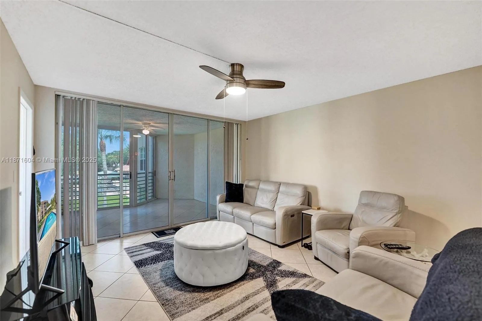 1900 Sabal Palm Dr, #201