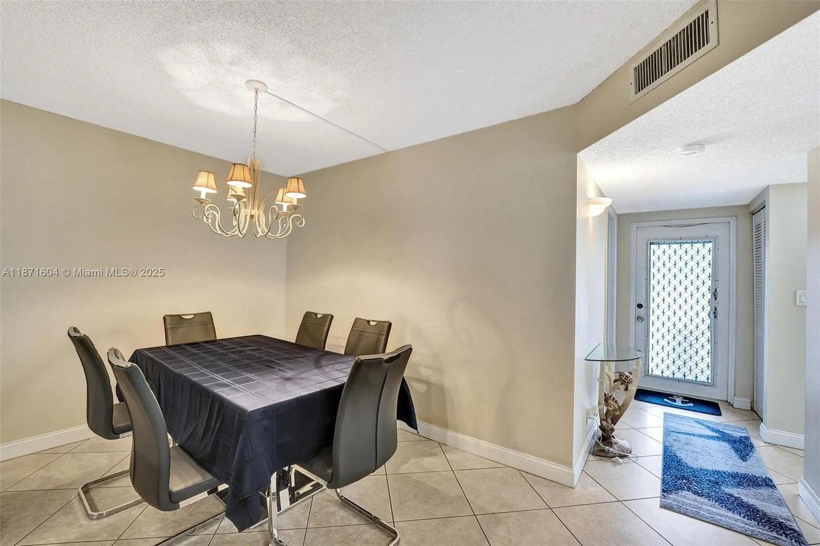 1900 Sabal Palm Dr, #201