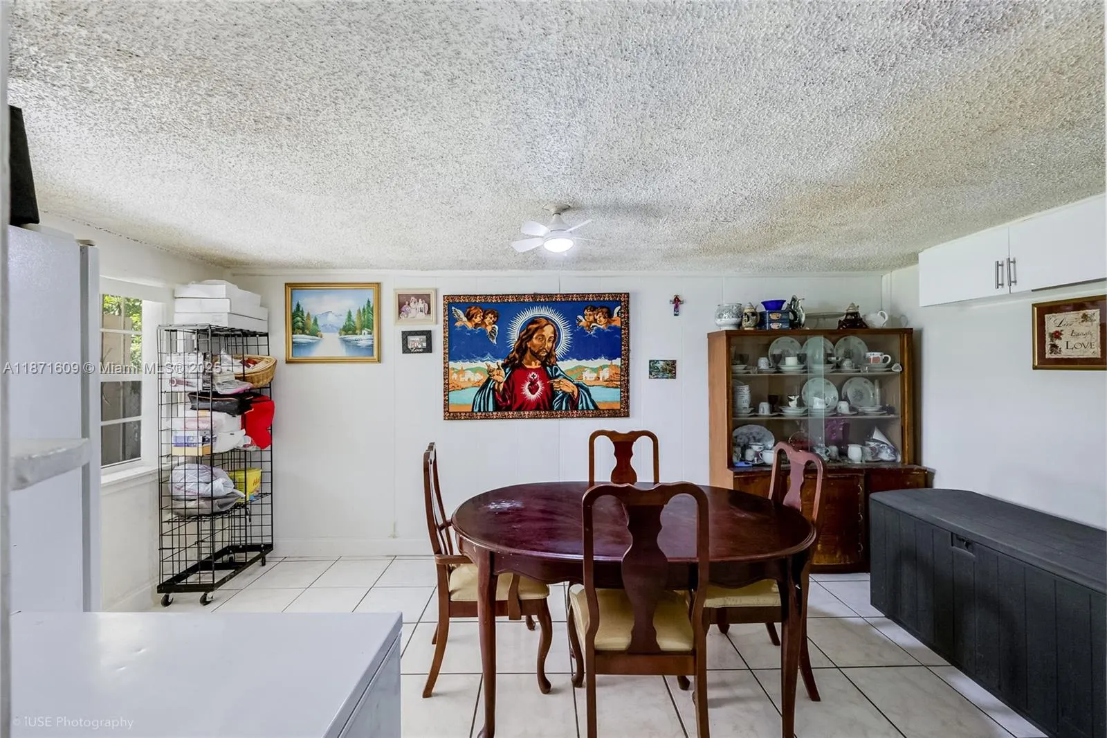 1381 NE 154th St
