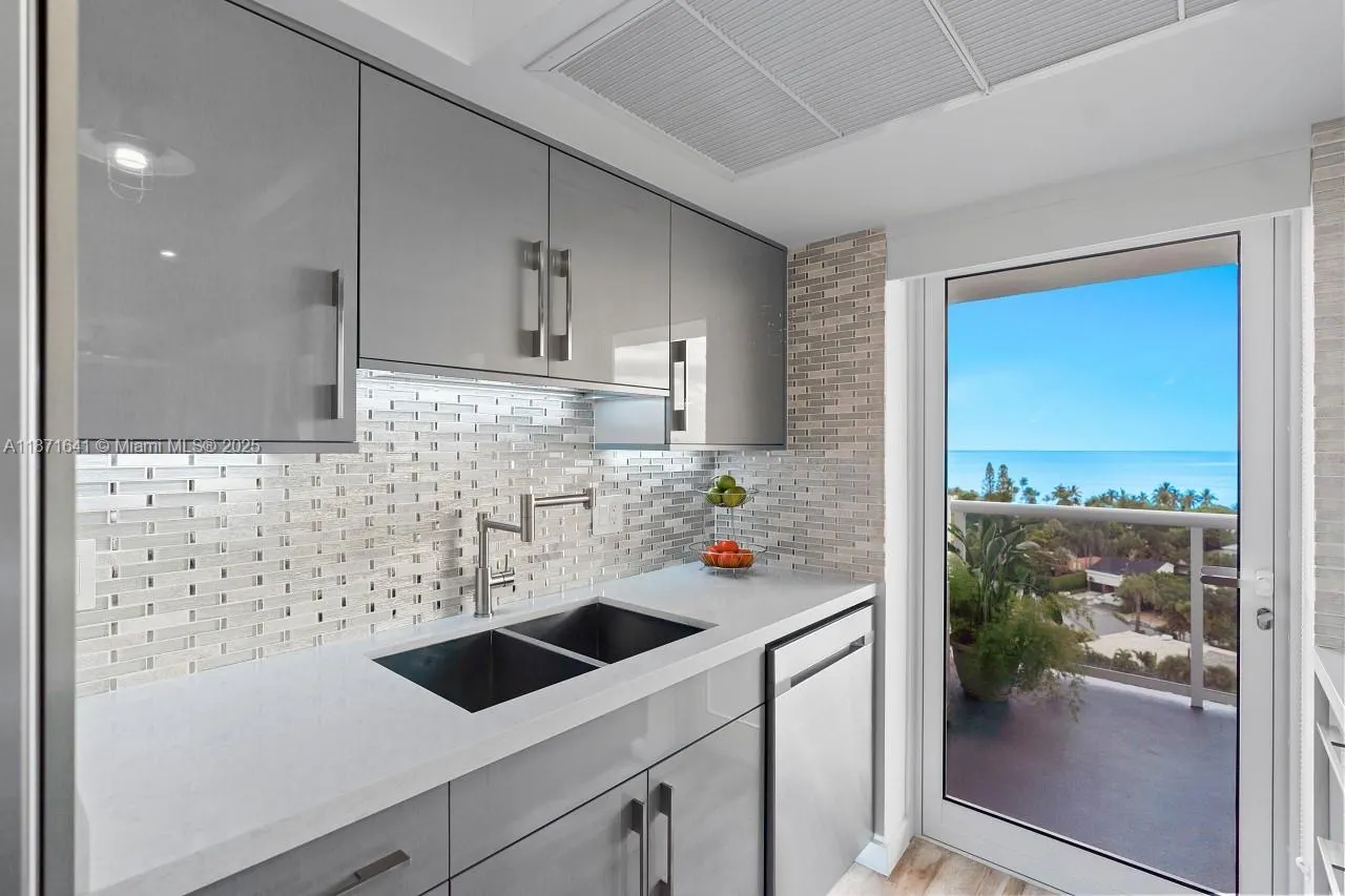2841 N Ocean Blvd, #1402
