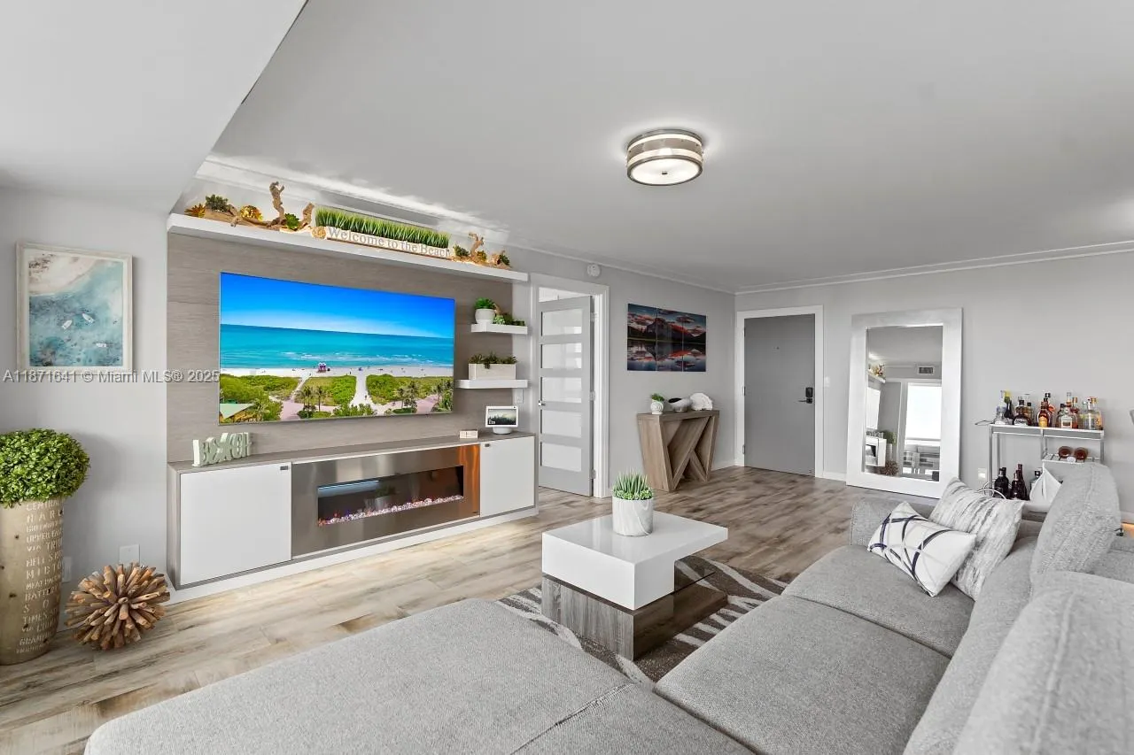 2841 N Ocean Blvd, #1402