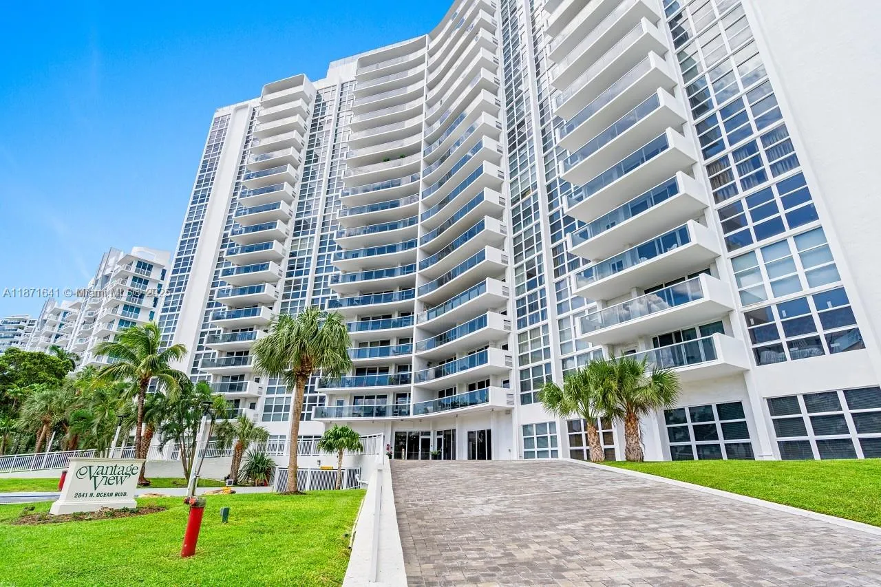 2841 N Ocean Blvd, #1402