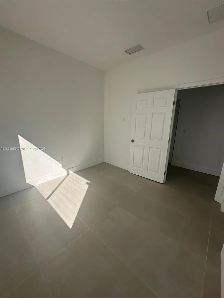 538 NW 17th Ave
